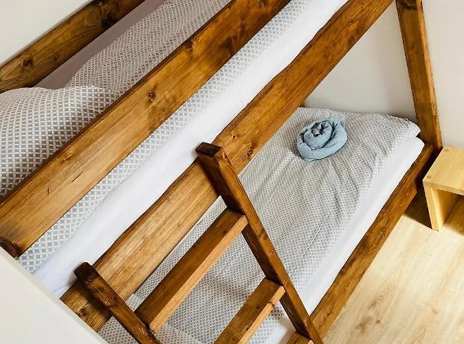 Lebska Ostoja 度假居 Nowecin